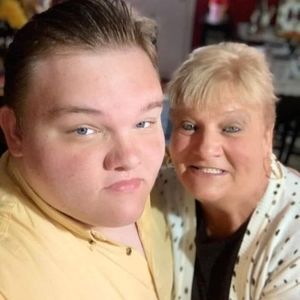 Meet your Posher, Cindy